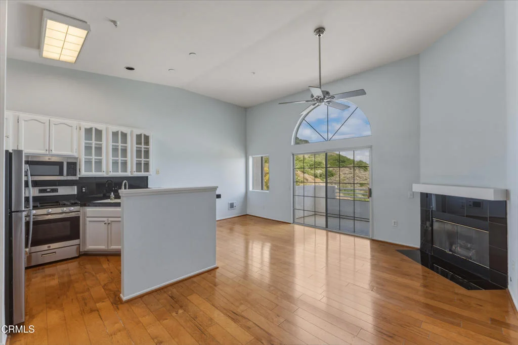 Photo of Unit 307 at 2913 Antonio Drive