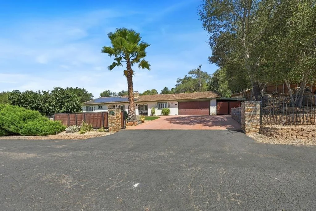 Photo of 2826 Calle De Malibu