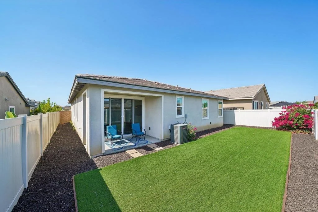 Photo of 30548 Gardner Lane