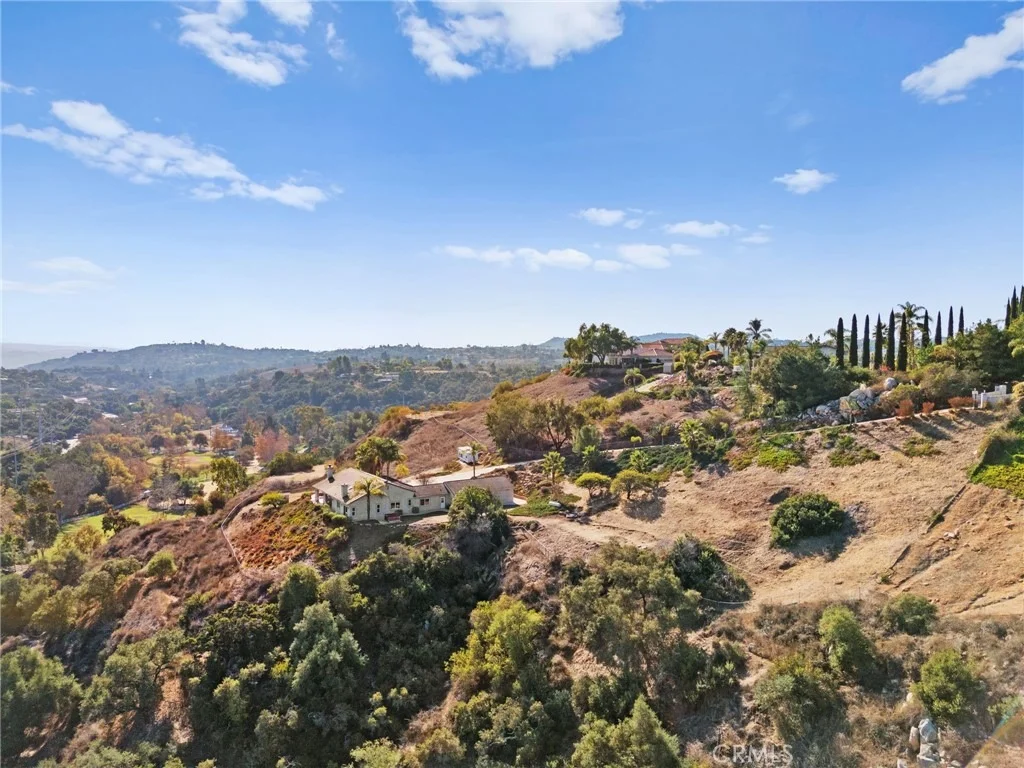 Photo of 2240 Aqua Hill Road