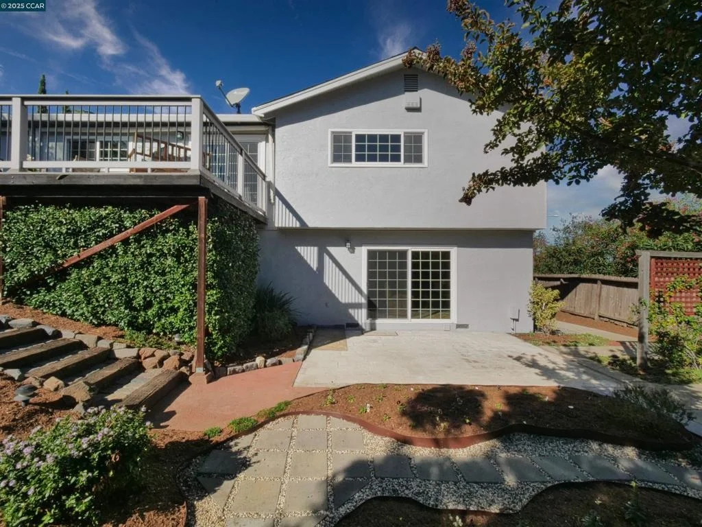 Photo of 4044 Cowell Road
