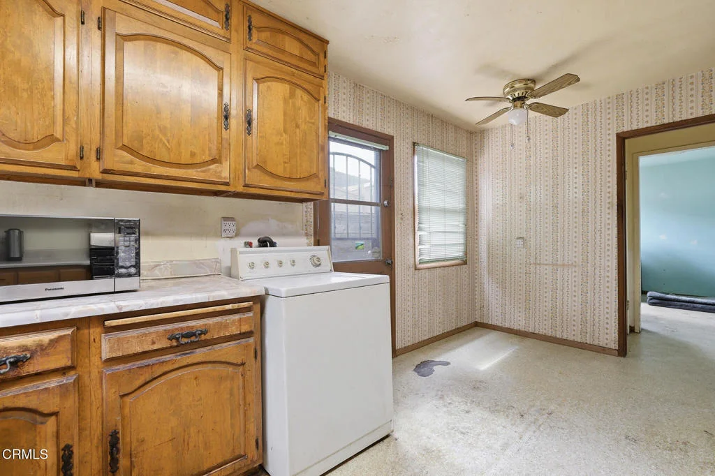 Photo of 456 E Poplar Street