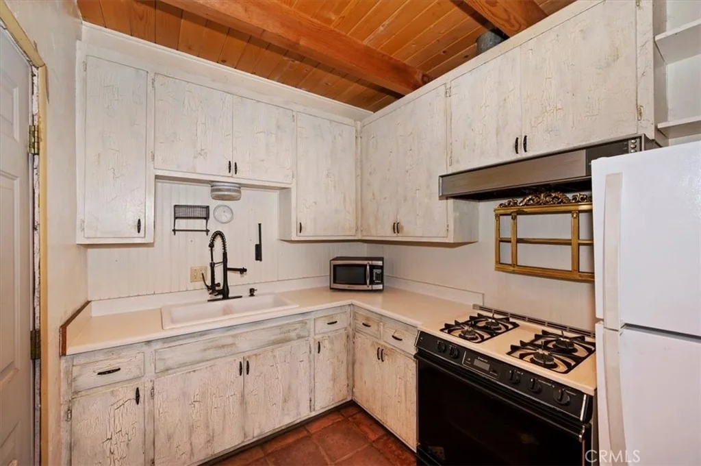 Photo of 313 Leonard