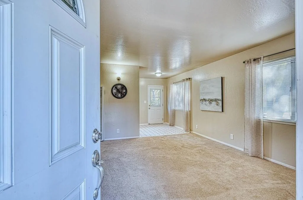 Photo of 7695 Pine Tree Way