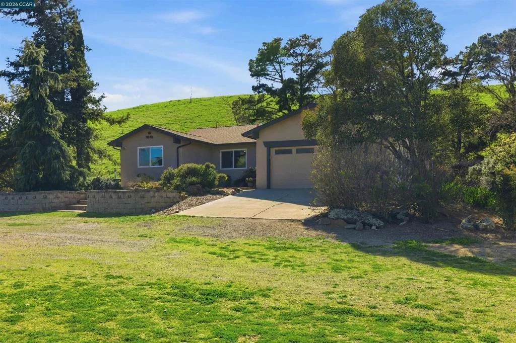 Photo of 9530 Morgan Territory Rd