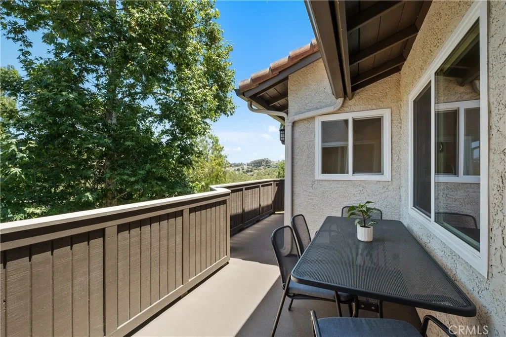 Photo of Unit F at 4 Corniche Drive