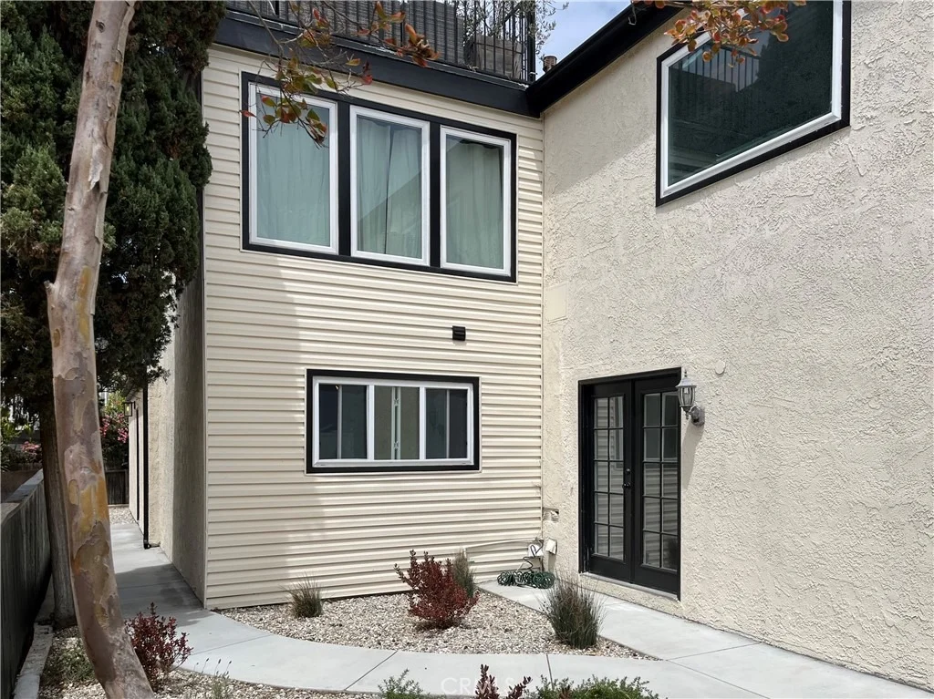Photo of 959 2nd