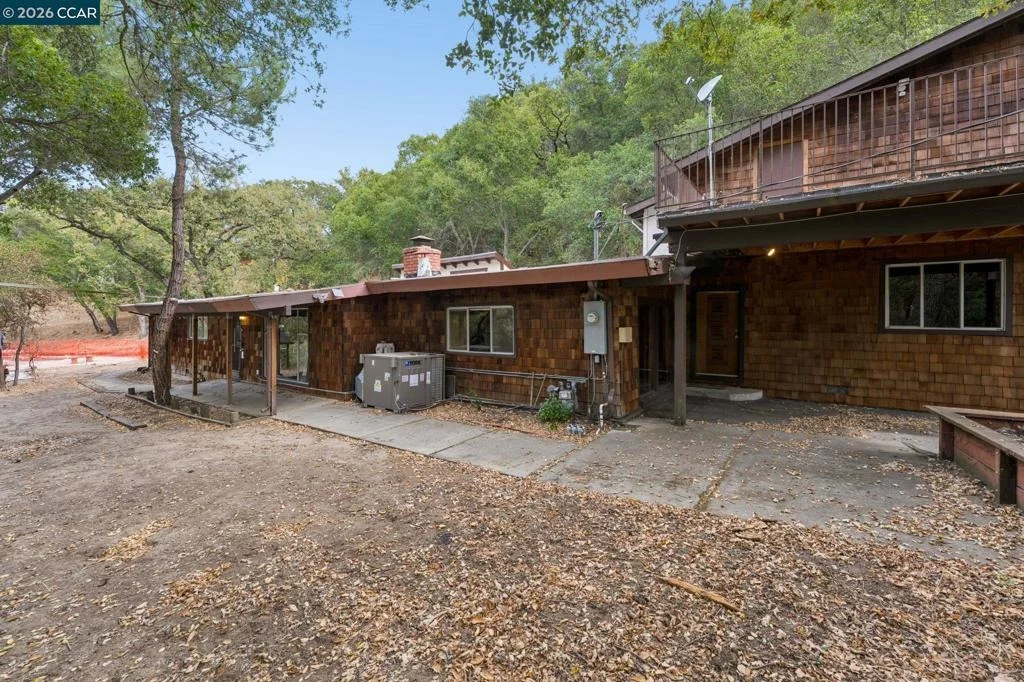 Photo of 3471 Springhill Rd