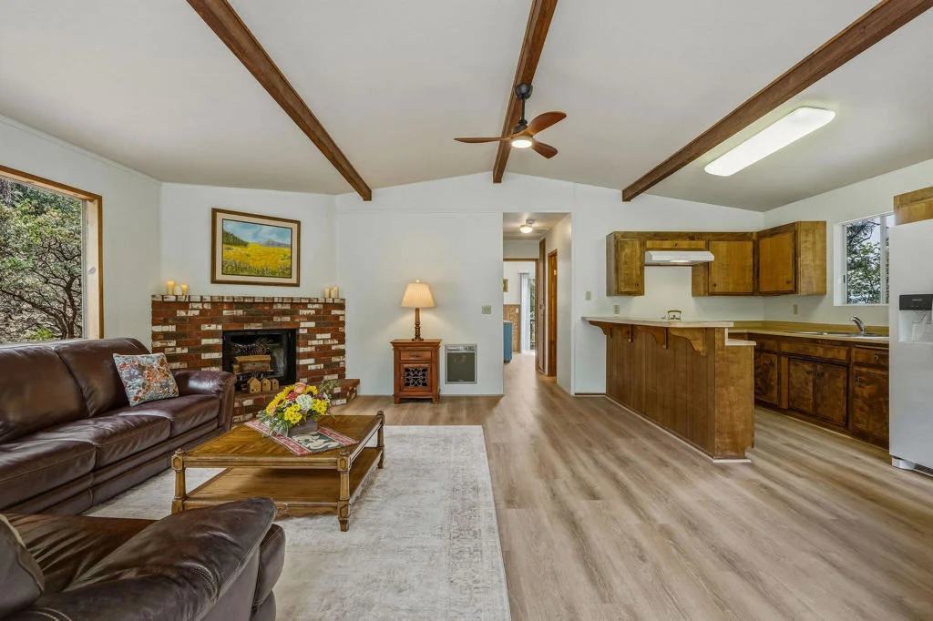 Photo of 25461 Glen Road