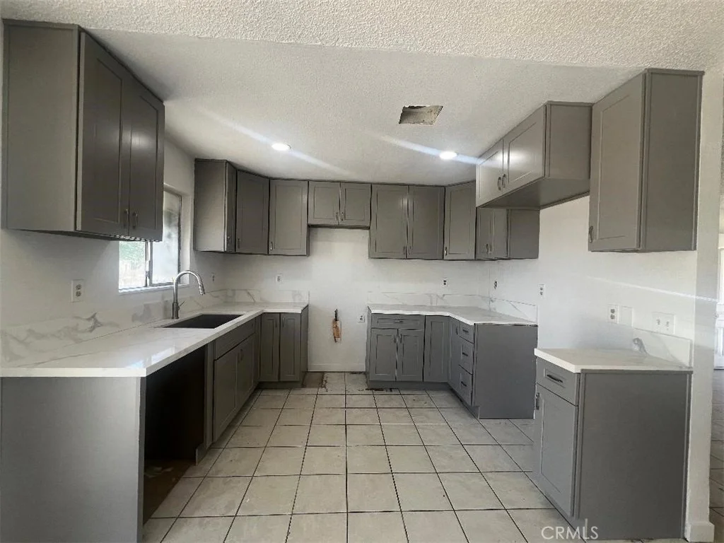 Photo of 15232 Greenrock