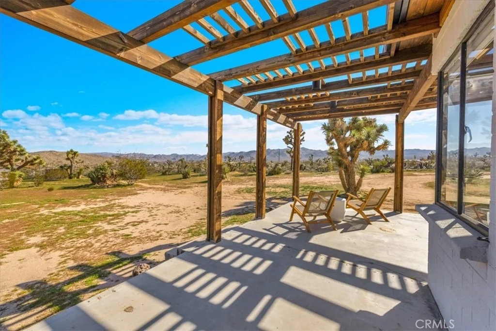 Photo of 5437 Paradise View Road