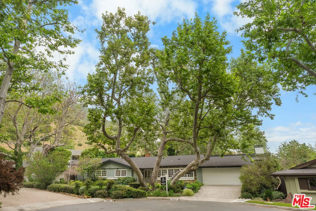 Photo of 30604 Sicomoro Drive