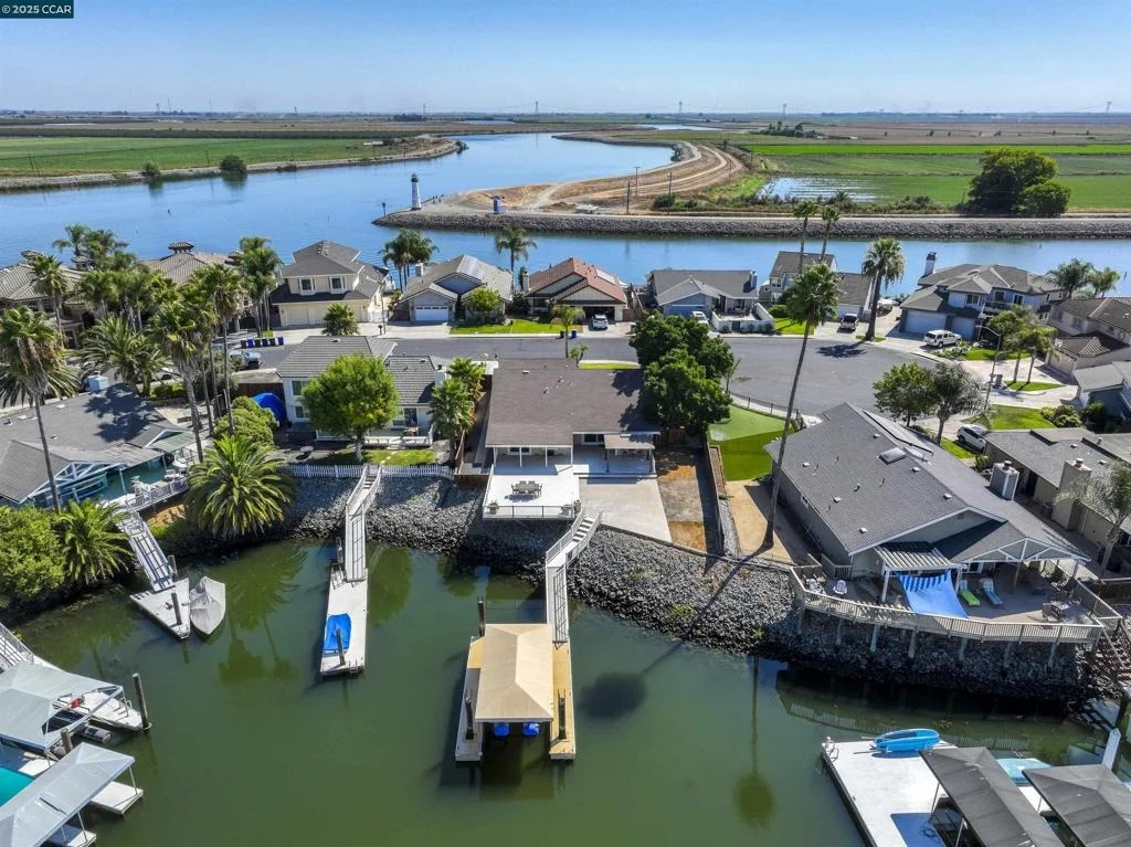 Photo of 51 Discovery Bay Blvd