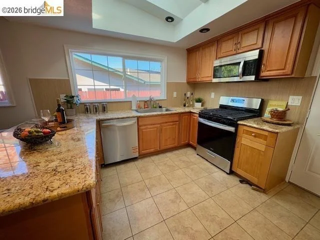Photo of 901 Helix Dr
