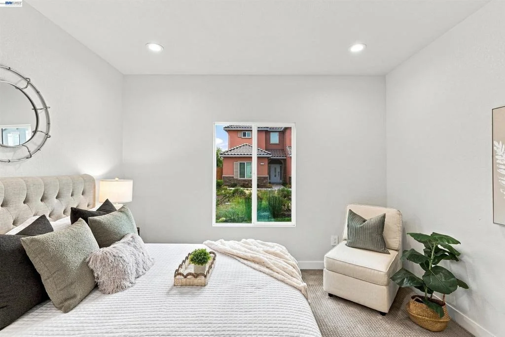 Photo of 2722 Cowell Rd