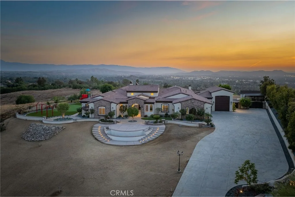 Photo of 6355 Cresthaven