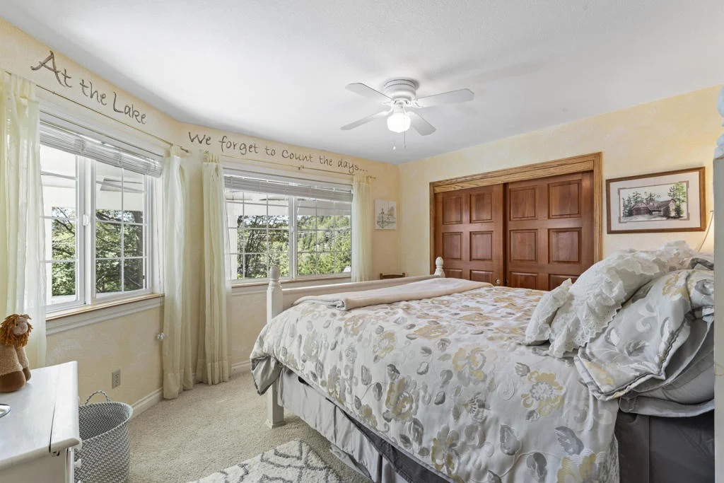 Photo of 692 Zurich Drive