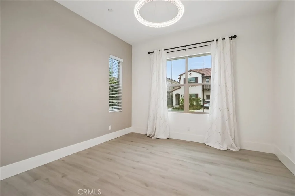 Photo of 111 Sunnyslope