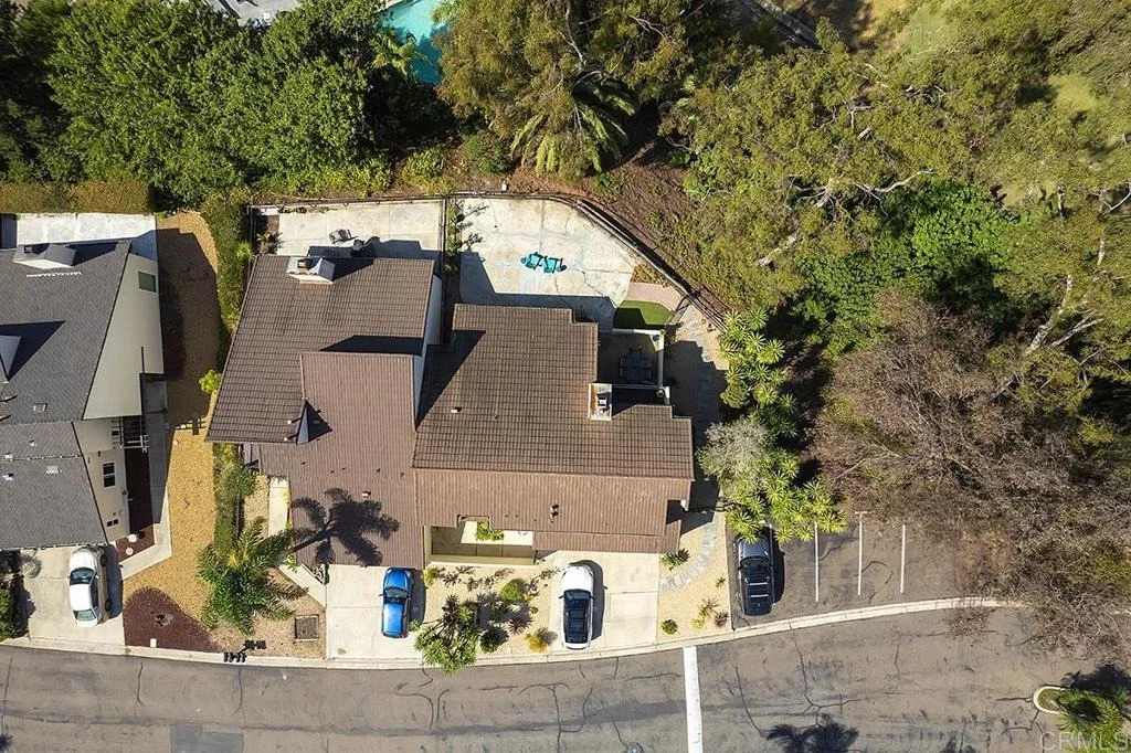Photo of 2349 Nicklaus Dr