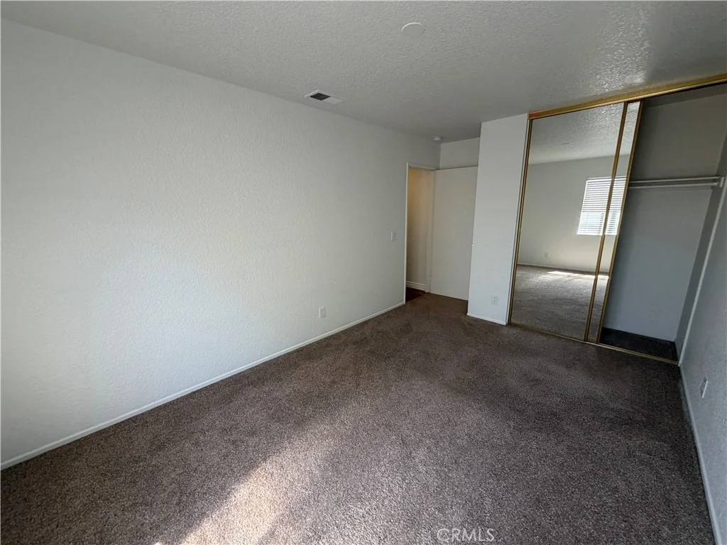 Photo of 38646 Annette Avenue