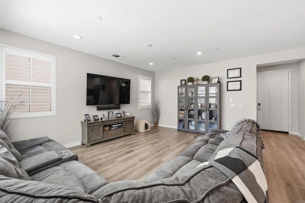 Photo of 2044 Avenida Andanza