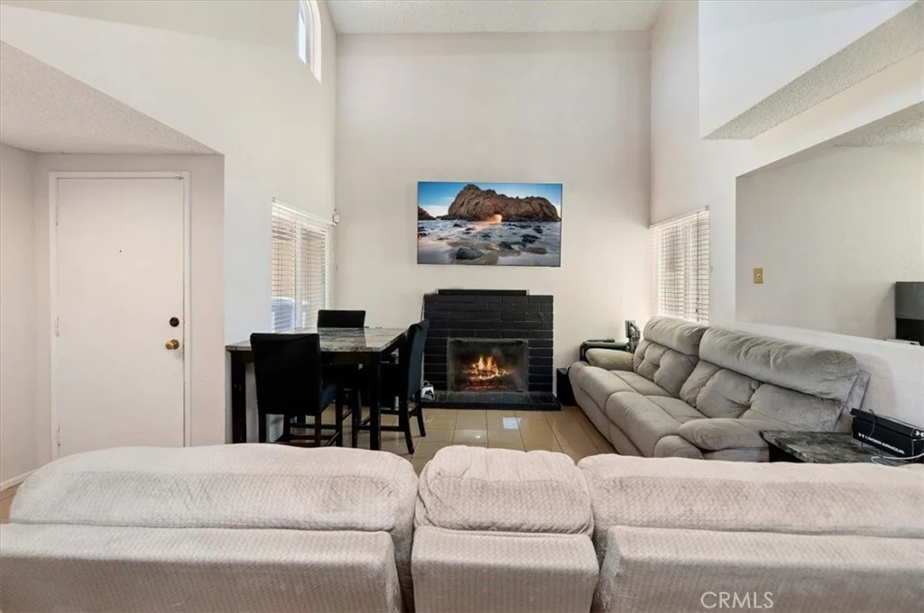 Photo of 7129 Rutland Avenue