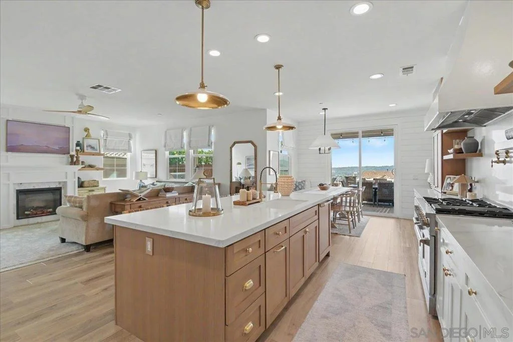 Photo of 6048 Cala Lily St