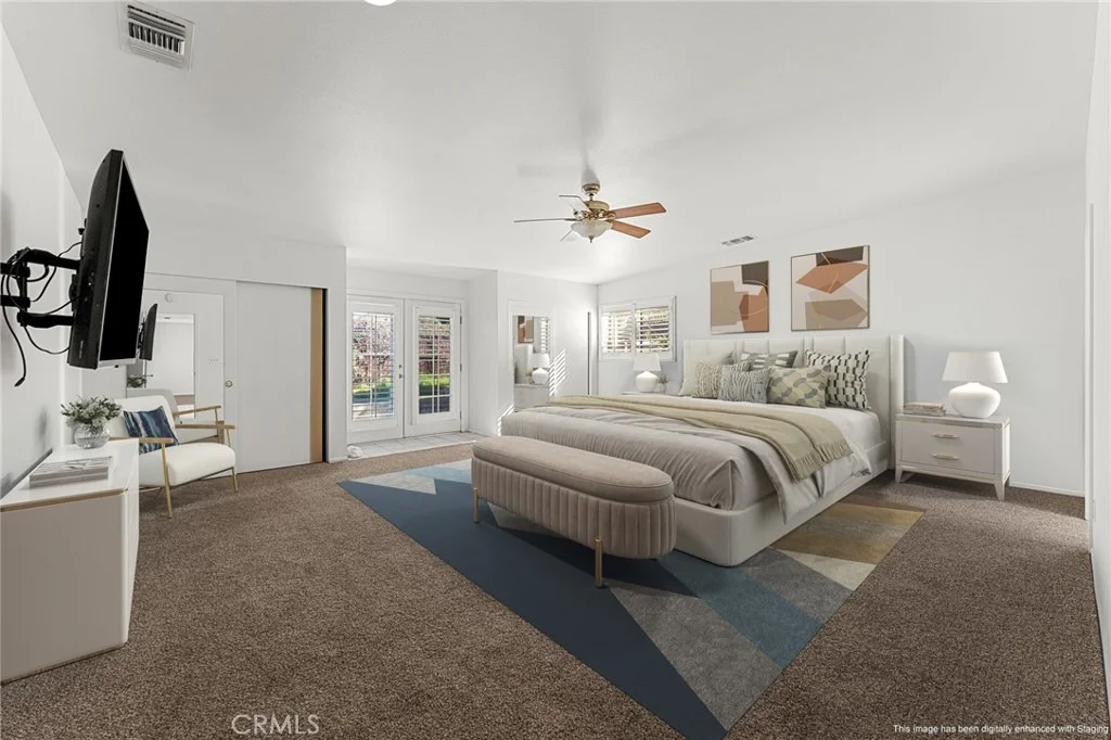 Photo of 55689 Highland