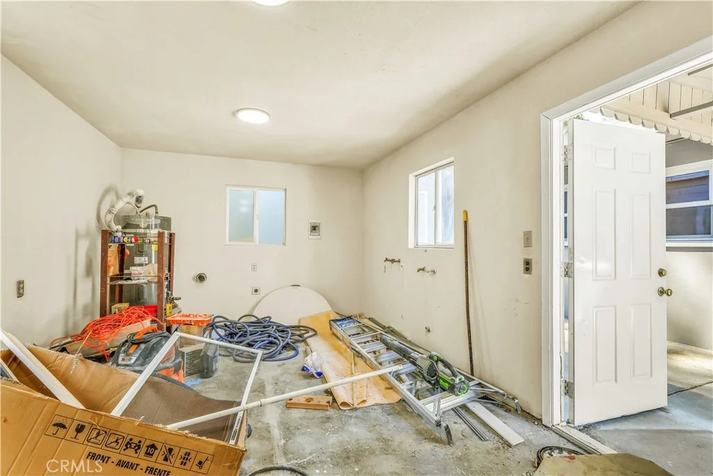 Photo of 15905 Kugelman