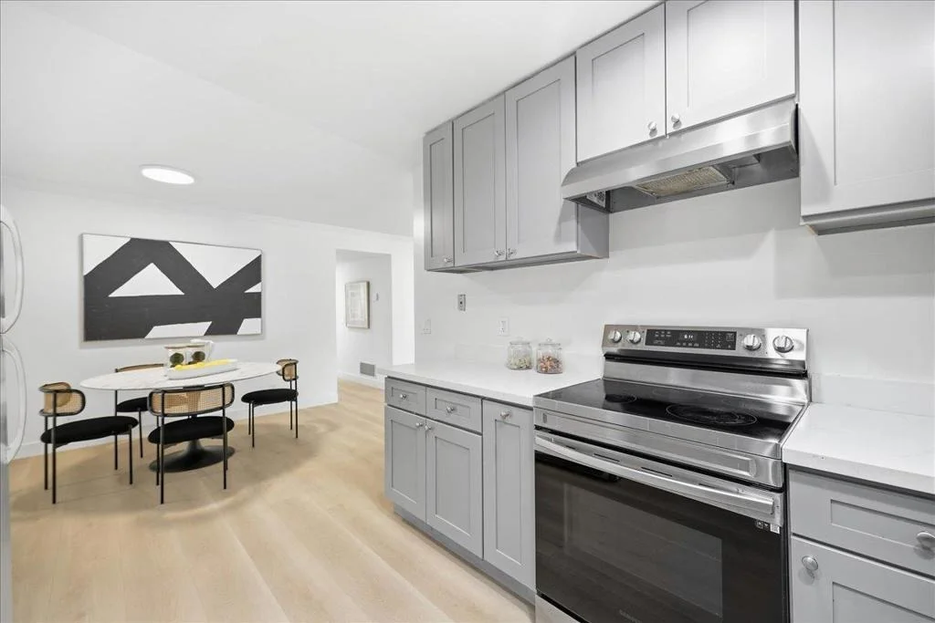 Photo of 38879 Jonquil Drive
