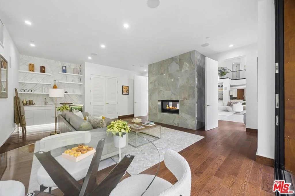 Photo of 11075 W Sunset Boulevard