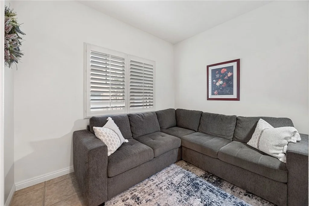 Photo of Unit B at 33433 Emerson Way
