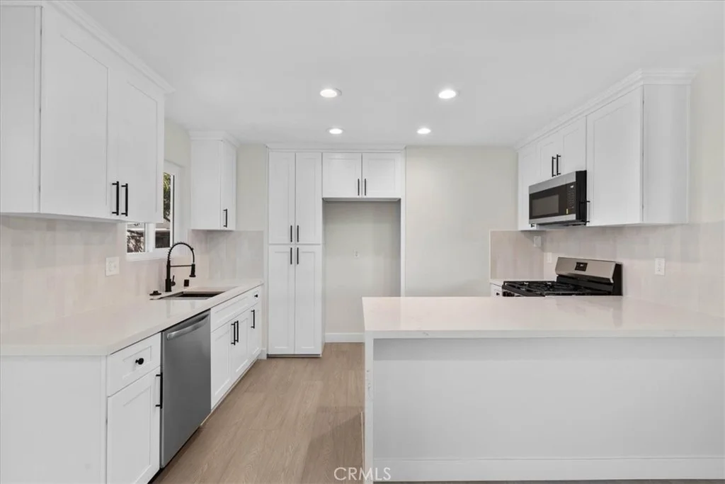 Photo of 49518 Michael Avenue