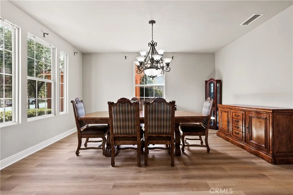 Photo of 1055 Lowry Ranch