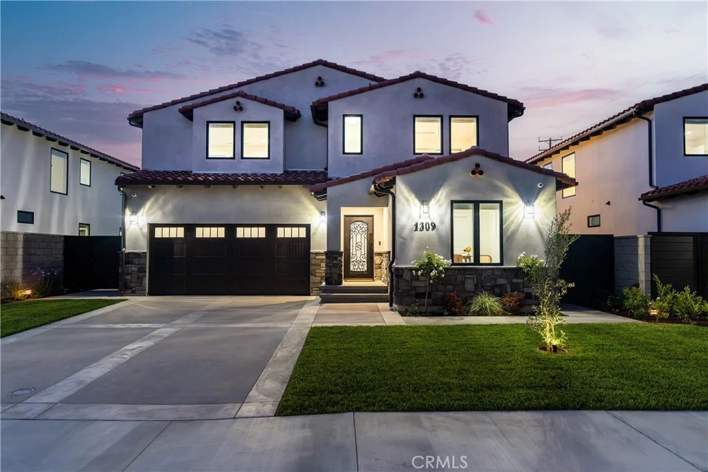 Photo of 1309 Oakheath Dr