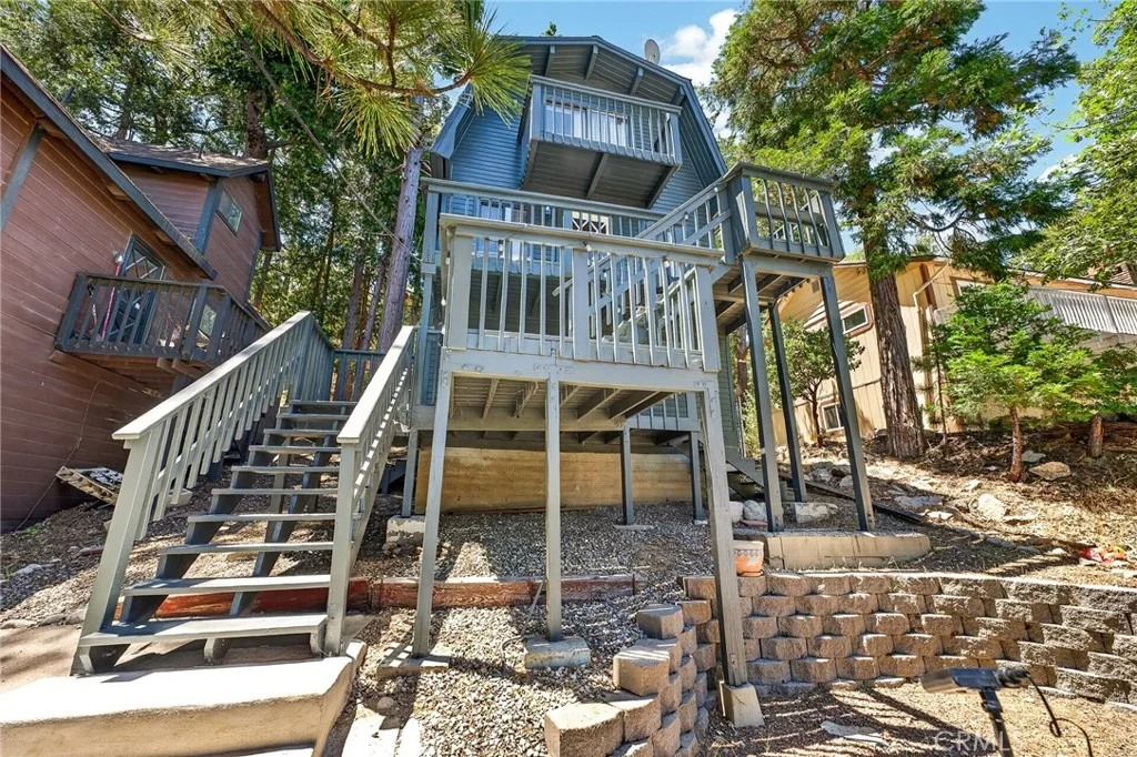 Photo of 27067 Overlook Lane