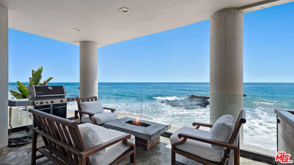 Photo of 25252 Malibu Road