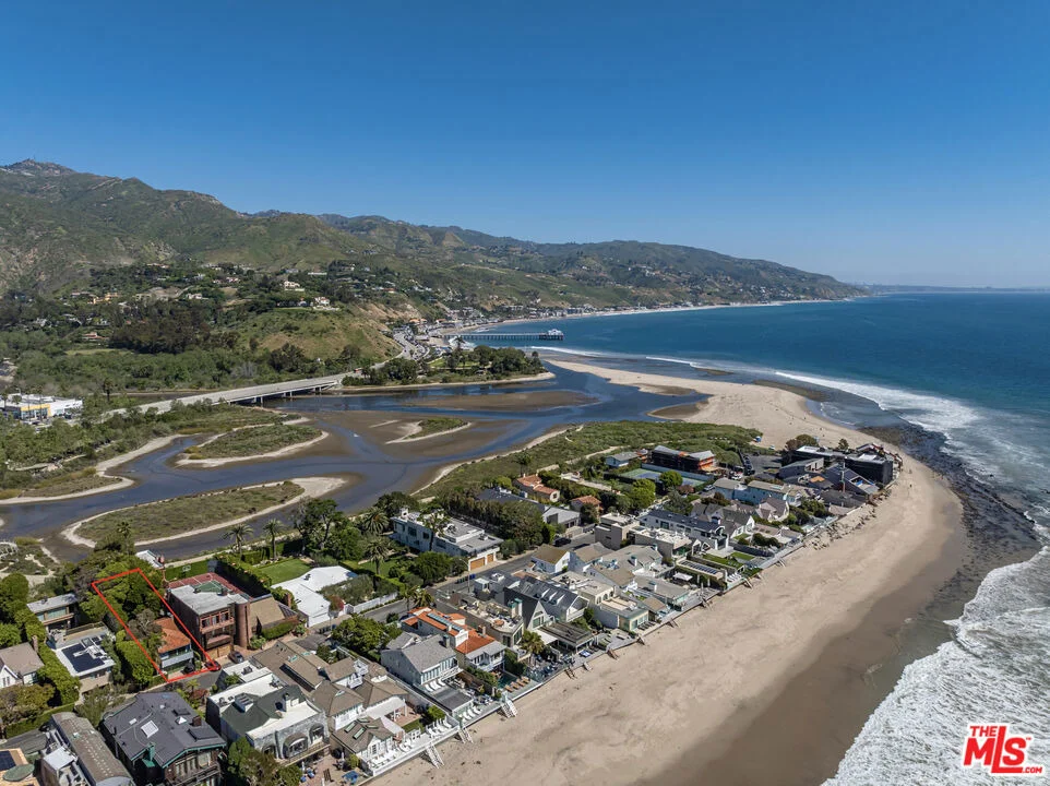 Photo of 23441 Malibu Colony Road