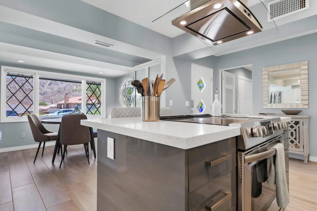 Photo of 54677 Avenida Diaz