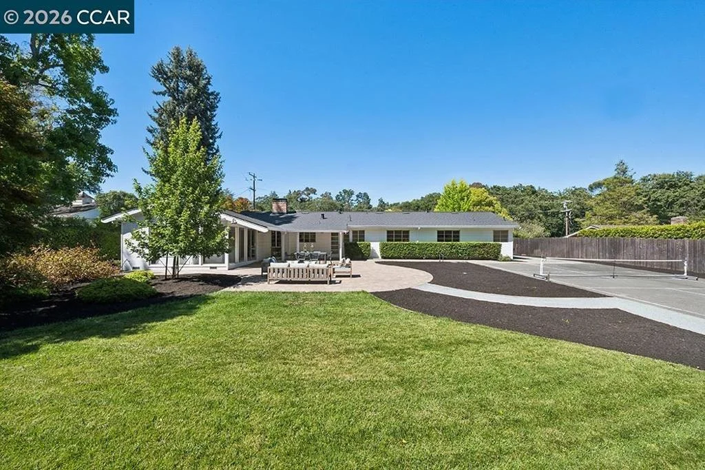 Photo of 3435 Black Hawk Rd