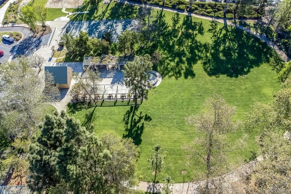 Photo of 8423 Prospect Ave