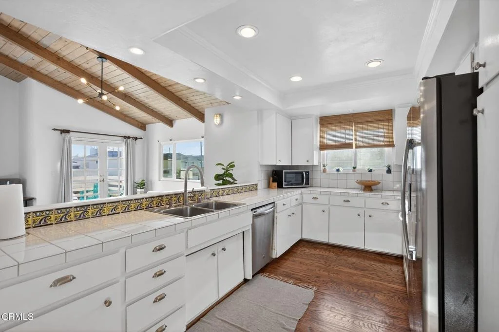 Photo of 137 Santa Monica Avenue