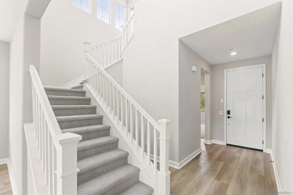 Photo of 1187 Barry Pl