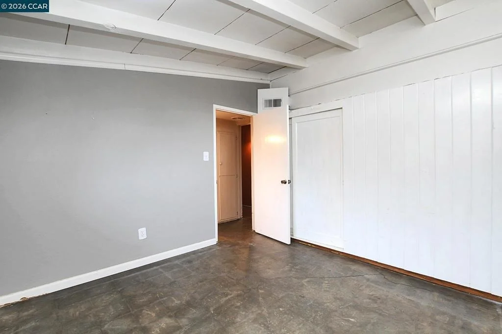 Photo of 3214 Pine St.