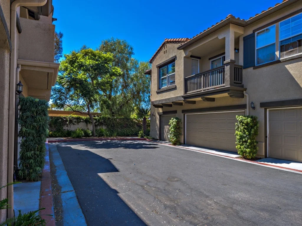 Photo of Unit 5 at 649 Sumner Way