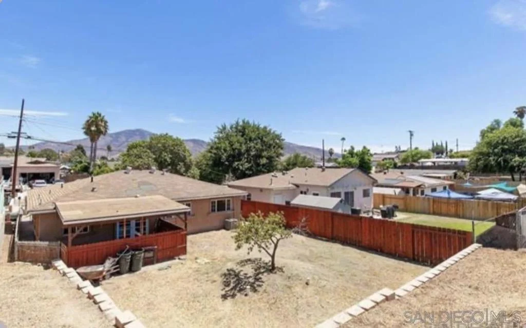 Photo of 834 Maria Ave.