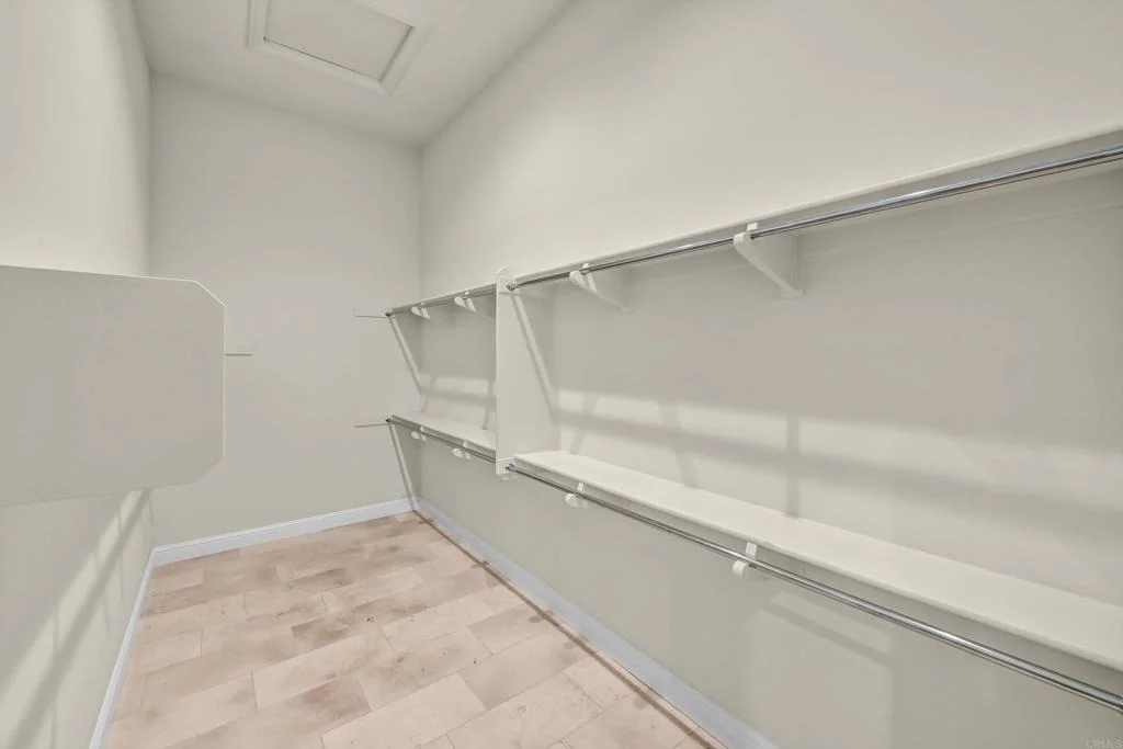Photo of 2571 Glasgow Drive