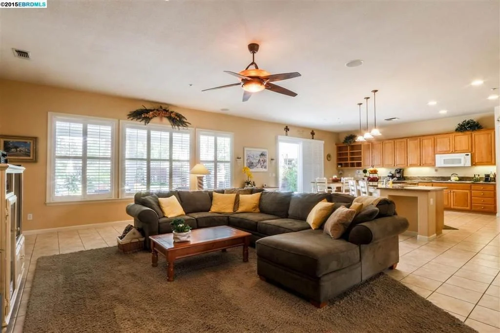 Photo of 1445 PINEGROVE WAY