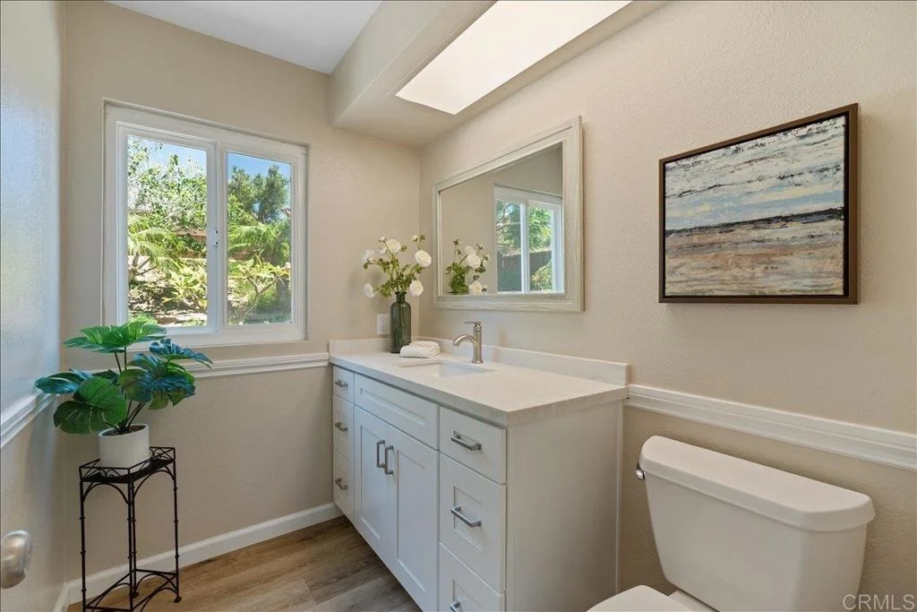 Photo of 1806 Palisades Drive