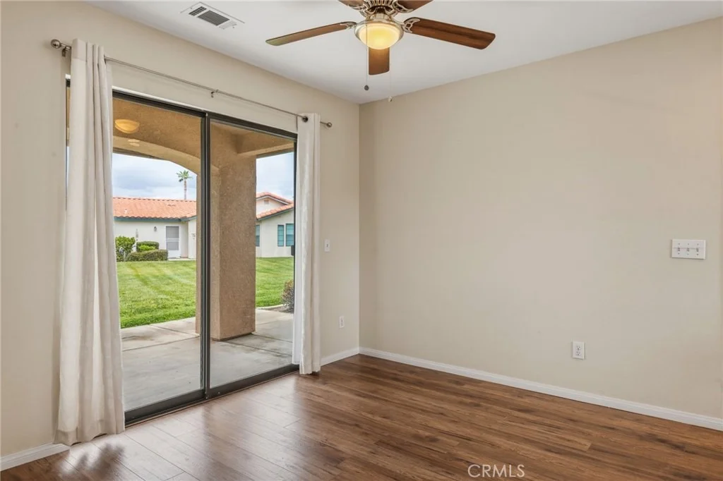 Photo of 1071 Merrill